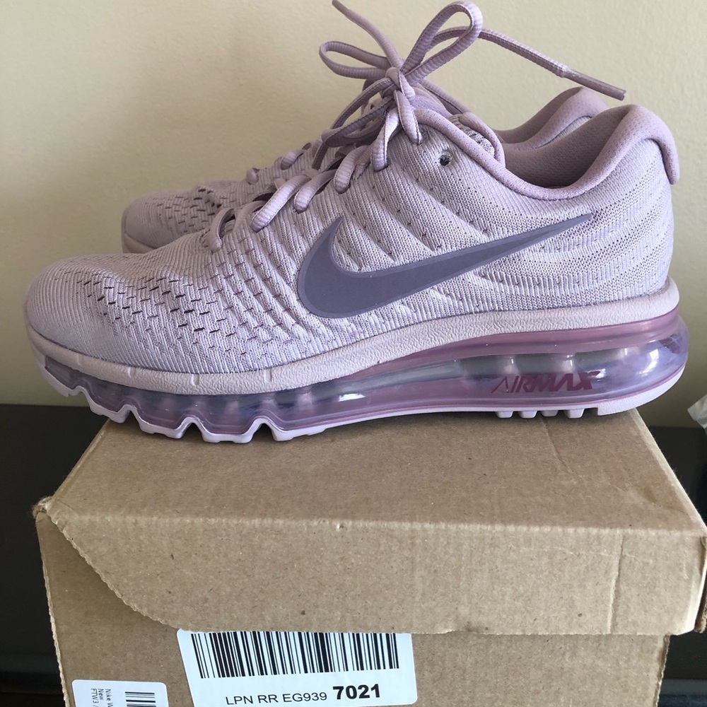 Nike air max 2017. Women. Purple. Good condition.
